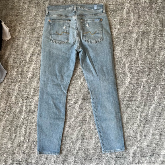 7 for all mankind jeans. Skinny Boyfriend fit. Size 24. - Picture 2 of 9